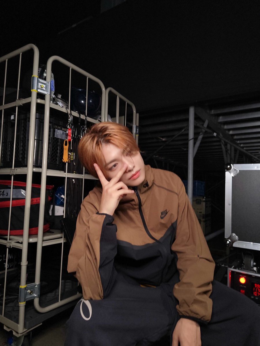 haayaatee_'s tweet photo. 一瞬のトークコーナーとミーグリありがとう https://t.co/9dJK7e4WPr
