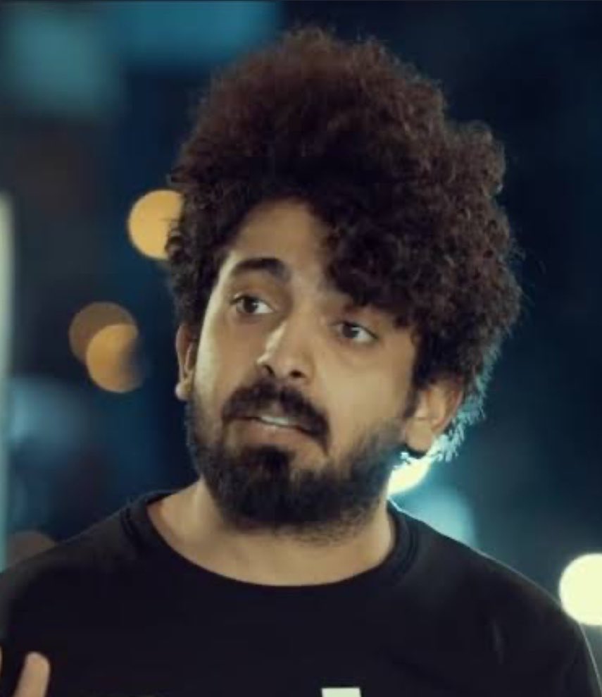 MariiC008's tweet photo. اموري🤨؟؟ اووه صليح https://t.co/mgxPPW0KrM