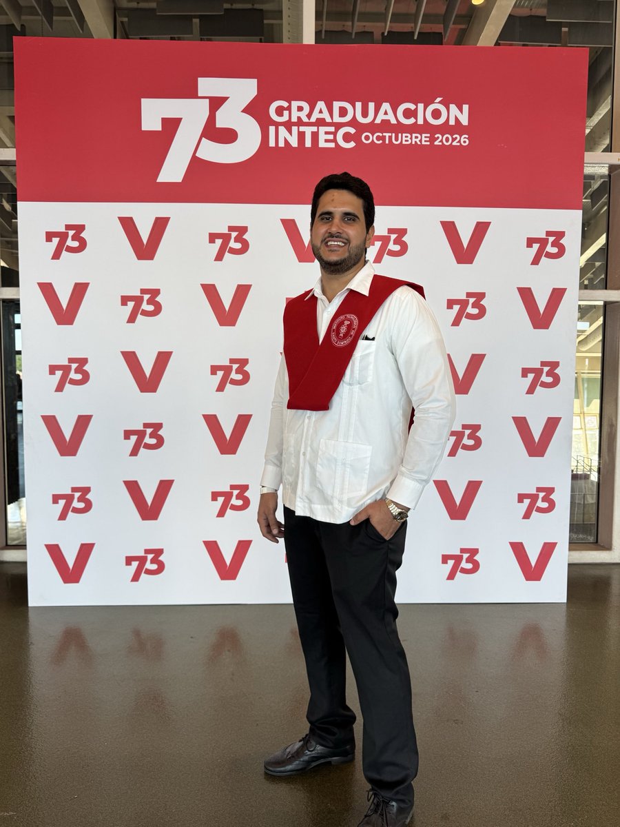 HazimNayib's tweet photo. Graduación #INTEC
Maestría en Ciencias en la Administración de la Construcción https://t.co/UAk33bfxas