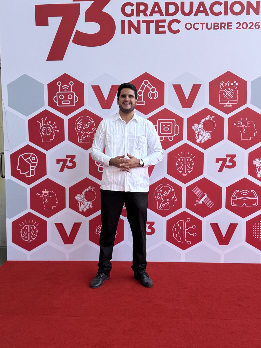 HazimNayib's tweet photo. Graduación #INTEC
Maestría en Ciencias en la Administración de la Construcción https://t.co/UAk33bfxas