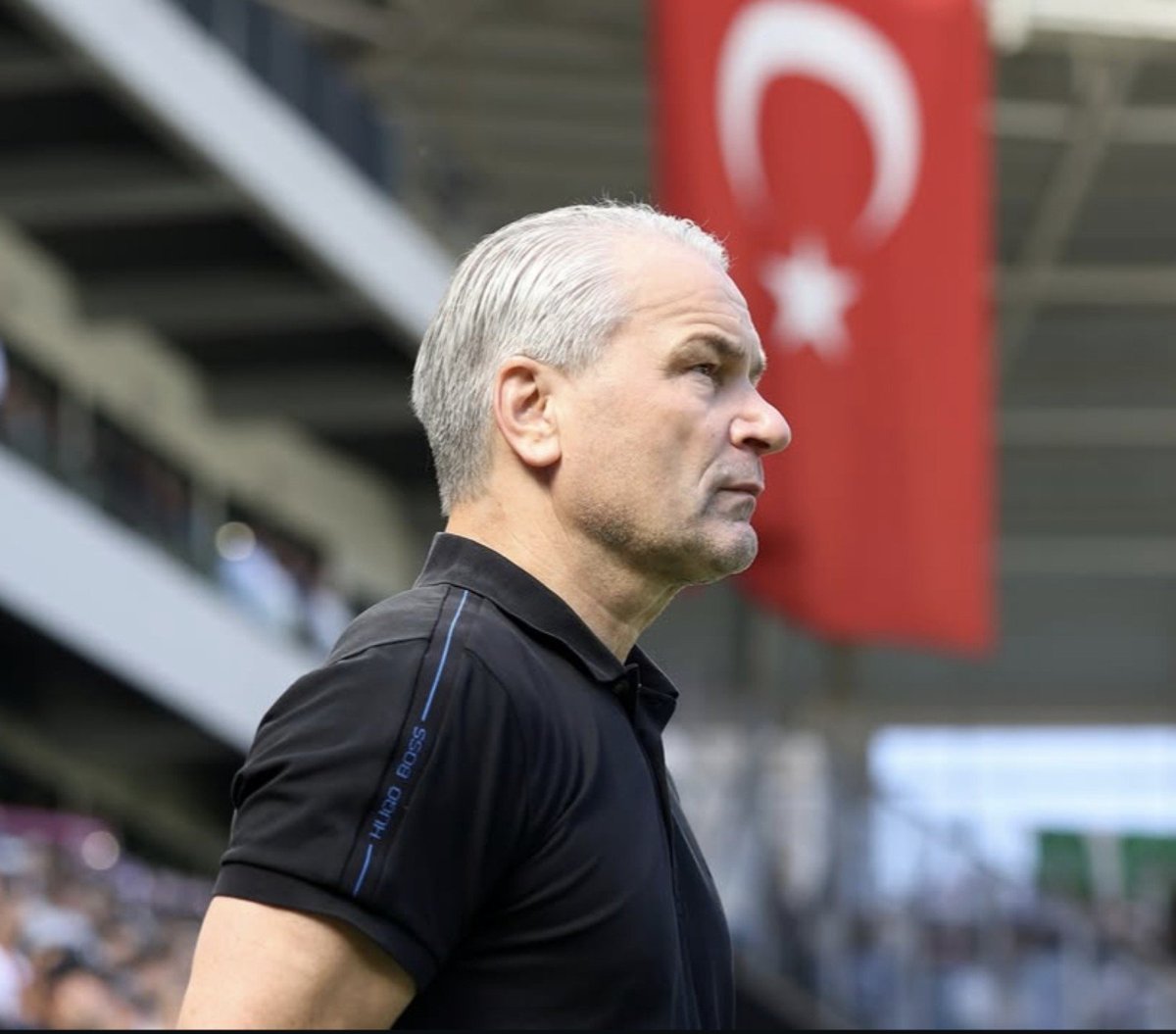 kirmizikaramdya's tweet photo. 🔥 Bernd Storck'un performansını beğendiniz mi? https://t.co/76ZLXbOFCo