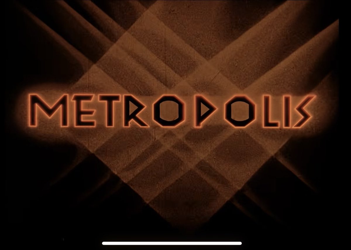 GENSAN69413234's tweet photo. I love the opening of the 1984 Giorgio Morroder's Metropolis.Immediately after the original version of director Fritzlang's comment, "My ears were insensitive," sound producer Moroder appeared in the subtitles, which was very impressive.
#Fritz_lang
#Giorgio_Morroder
#Metropolis https://t.co/9x7vXwHAda