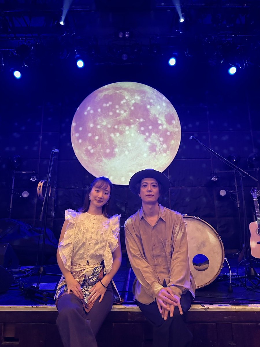backttholiday's tweet photo. Back to the Moon 
#backtotheholiday https://t.co/eqytxiCFI7