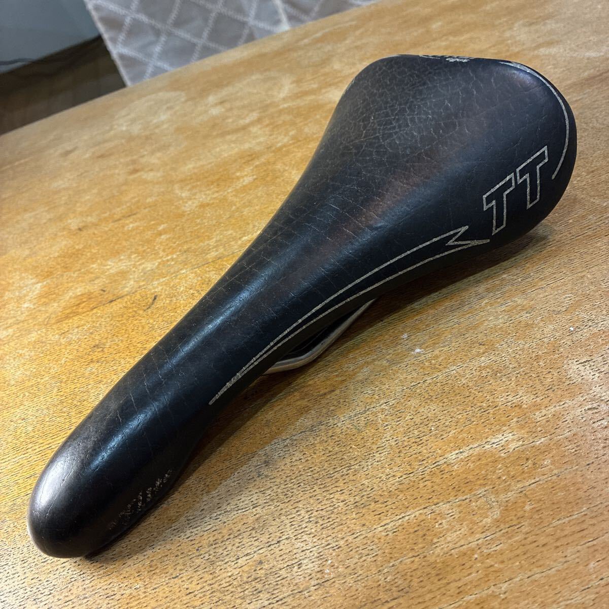 communionidn's tweet photo. Selle Italia Flite TT super-lightweight saddle Titanium rails 165gr black color
*Used
Good condition
Price: Ask
#communionidn #communion #fnfjb https://t.co/nZwP67HgjZ