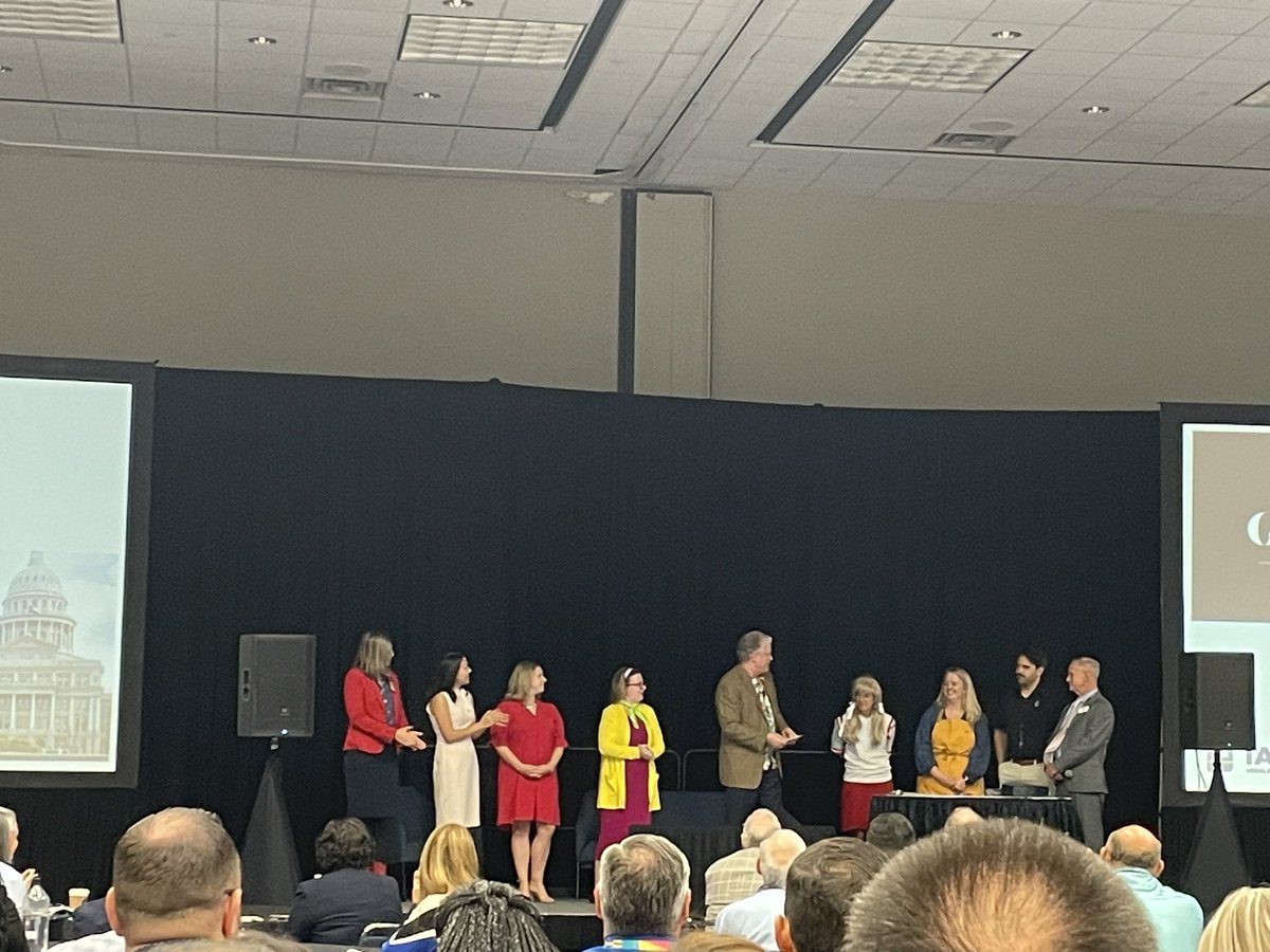 FredHEBISD's tweet photo. 10a Wrapping up TASB Legal Update. Thinks for making this interesting and fun. @tasb_news #TxEdCON26 https://t.co/gK9ZxNW9wr