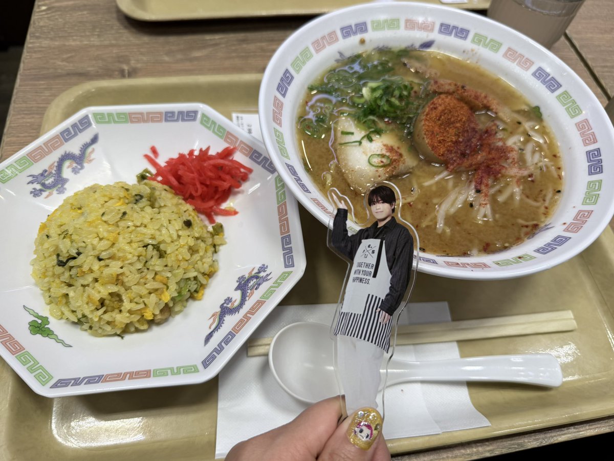 8s1k0's tweet photo. 信州味噌ラーメン🍜＆野沢菜チャーハン🥰
こちらも美味しーくんでした😘 https://t.co/jlQ676M6X0