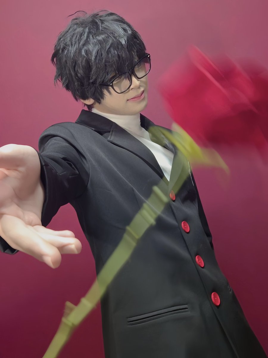 yuu_8_cosplay's tweet photo. 今日撮ってもらった写真で、
今のところ1番お気に入りこれ。 https://t.co/hUQdEdKXFG