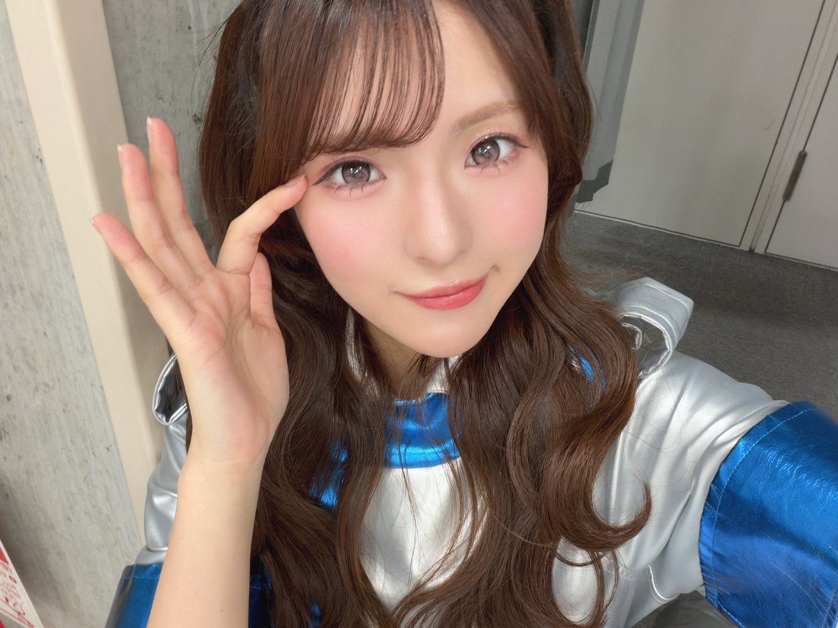nanami_otsuka's tweet photo. 【お知らせ🎂】
お誕生日当日の11月7日(土)に生誕祭を開催させていただくことになりました！！！😭🫶

当日生誕だーーー！！！（ ;  ; ）
たくさんの方に来ていただきたいです😳

是非お待ちしております！
一緒に楽しもうね（ ;  ; ）♡幸せ。
https://t.co/jc7cU2O133 https://t.co/QmcrsIZFXz