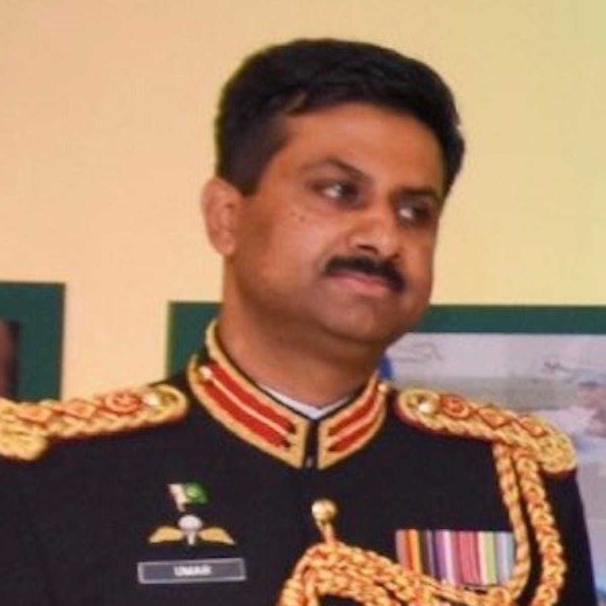 Turaan100's tweet photo. lSl sector commander of KPK has those ideal Indus land facial features 💪🏿🔥💨 https://t.co/PiIMmM1sqv