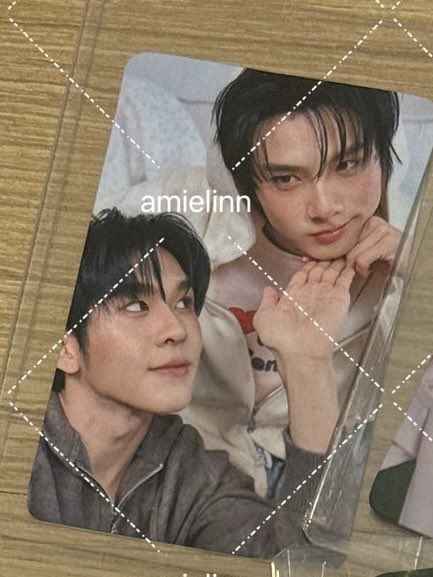 _milsauau's tweet photo. I’d sell my SOUL for these photocards💧💧 (｡ᵕ ◞ _◟) https://t.co/3F1ObHEVwJ