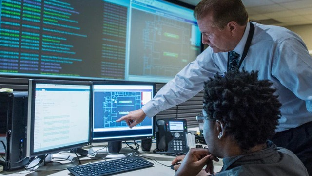 edtechjay's tweet photo. Facial recognition and license plate readers are forcing every #HigherEd stakeholder to ask hard questions about campus security technology. See why an assessment should come first. https://t.co/CkJwcLgia6 https://t.co/bGUGChVZVI