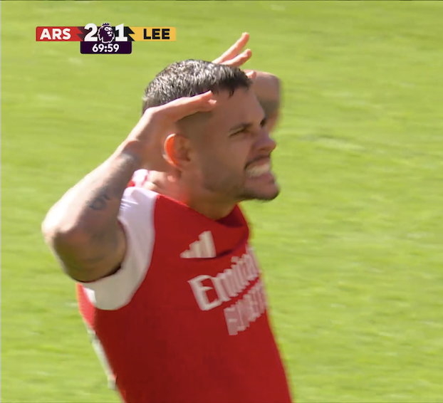 TouchlineX's tweet photo. 📸 - BRUNO GUIMARAES SCORES HIS SECOND GOAL FOR ARSENAL! 🔥🔥🔥 https://t.co/5fopPonyBN