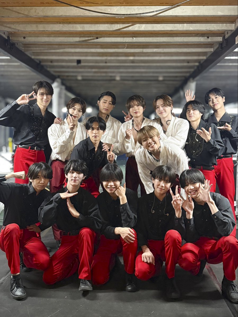 jr_official_X's tweet photo. 【 💫Concert 】

『 KEY TO LIT Arena Tour 2026 NEO CLASSICS 』
宮城にて最終公演を迎えました🪭🪩🎶

ご来場・FAMILY CLUB online生配信をご覧いただいた皆さま、ありがとうございました‼︎

さらに…❤️‍🔥
KEY TO LIT公式X( @KEYTOLIT_UM )が開設されました🗝️💨
ぜひチェックしてください🪄

#KTL最終公演一部生配信
#KEYTOLIT 
#岩﨑大昇 #井上瑞稀 #中村嶺亜 #猪狩蒼弥 #佐々木大光
#関翔馬 #鈴木瑛朝 #渡辺惟良 #岸蒼太 #小久保向一朗 #岡橋亮汰 #林田芯 #新宮楓真 #田代海瑠