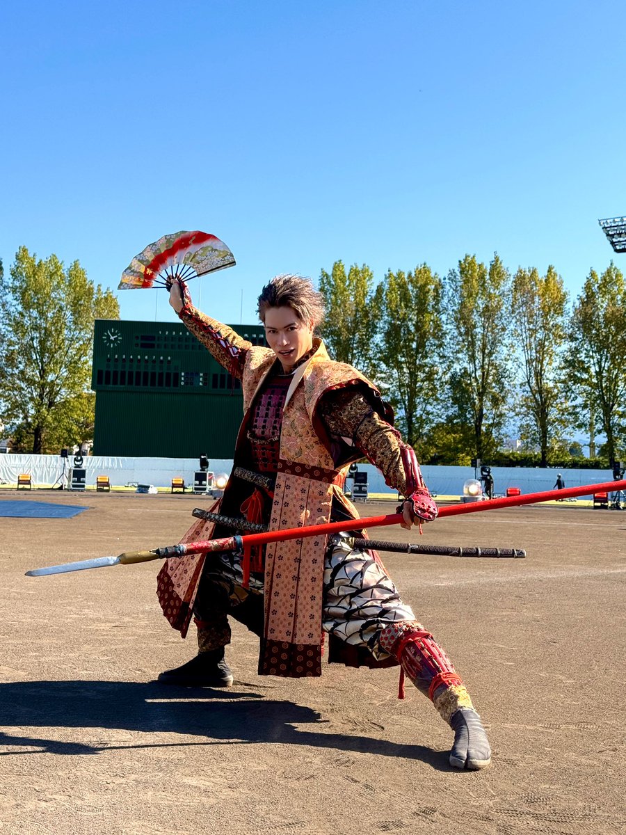 masahiro920511's tweet photo. #よねざわ戦国花火大会 応援、ご来場ありがとうございました。
終焉の地で #前田慶次 公務めたのは光栄でした。多くの方からお声を頂き、現地の方に認めてもらえた事感無量です。
魂の帰還に心震えました。
是非感想含めて拡散よろしくお願いします。
また来年必ず！！

また会おう！
慶次様！ https://t.co/T0cWOCHk5w