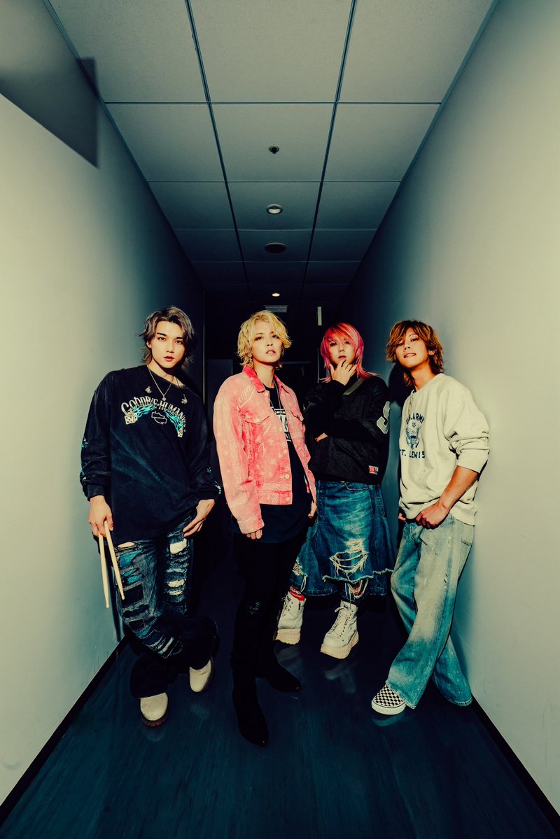 TNT_official_jp's tweet photo. 2026.10.10 GFEST.2026 at Gメッセ群馬
Thank You🔥🐎

#TNT 
Vo. 手越祐也
Gt. Ryu.
Ba. Furutatsu
Dr. kyohey 

＼1st Album 『DETONATION』配信中／
🎧Stream/Download
https://t.co/Co4zPIRHKs

⚡️来年2月4日に武道館公演決定‼️チケット先行受付中！ https://t.co/kYBa6A6qU4