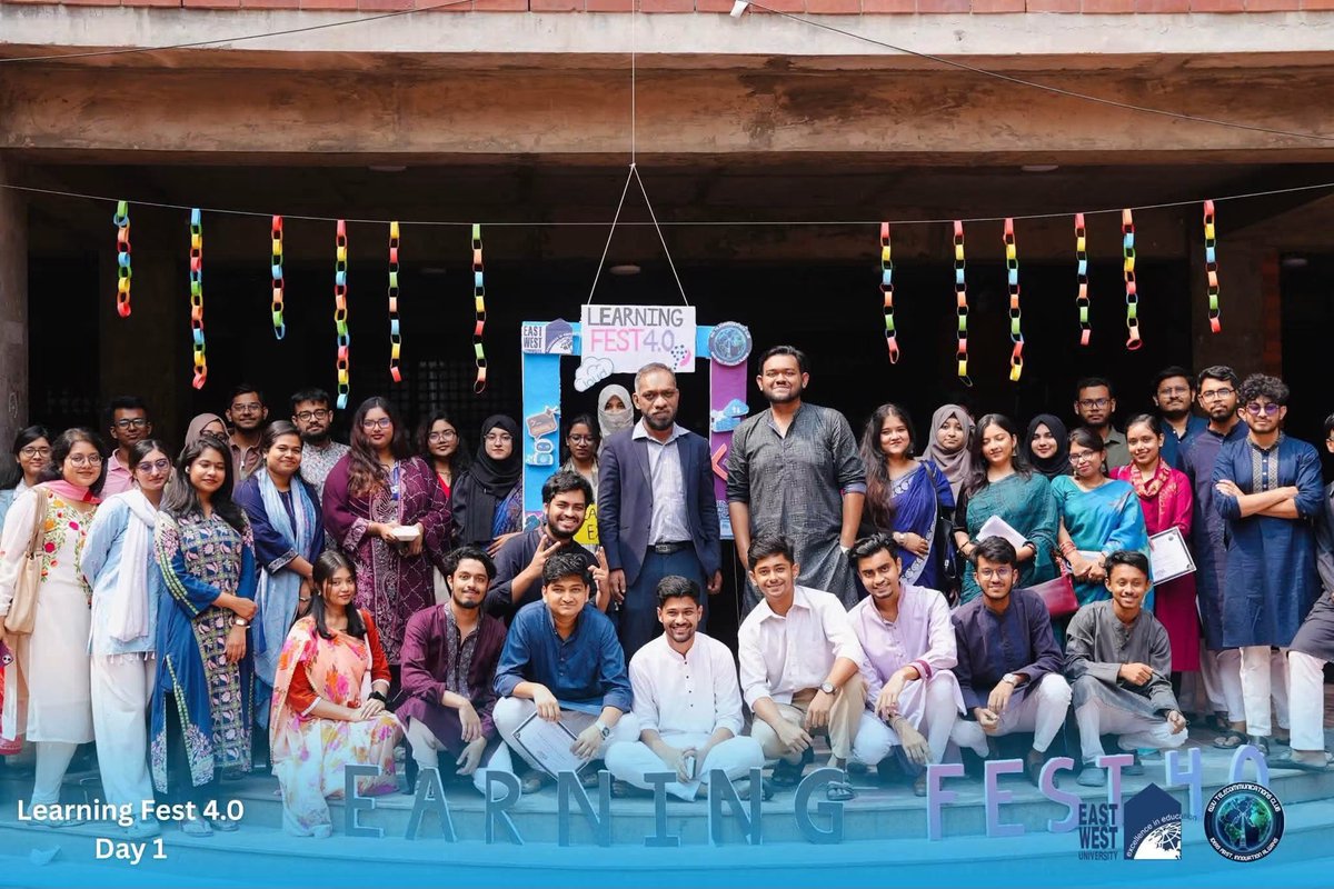 codemanbd's tweet photo. গতকাল ইস্ট ওয়েস্ট ইউনিভার্সিটিতে “AI ফর ওয়েব ডেভেলপমেন্ট” এর উপর দারুণ ওয়ার্কশপ নিয়েছেন কোডম্যানবিডি এর ওয়েব ডেভেলপমেন্ট মেন্টর, জেন্ড সার্টিফাইড ইঞ্জিনিয়ার, আসিফ আবির। 
আজ থেকে শুরু হচ্ছে AI Driven Web Development নতুন ব্যাচ। বিস্তারিত জানতে: 013 3933 2155 (ওয়াটস অ্যাপ) https://t.co/TEVOwGHLYp
