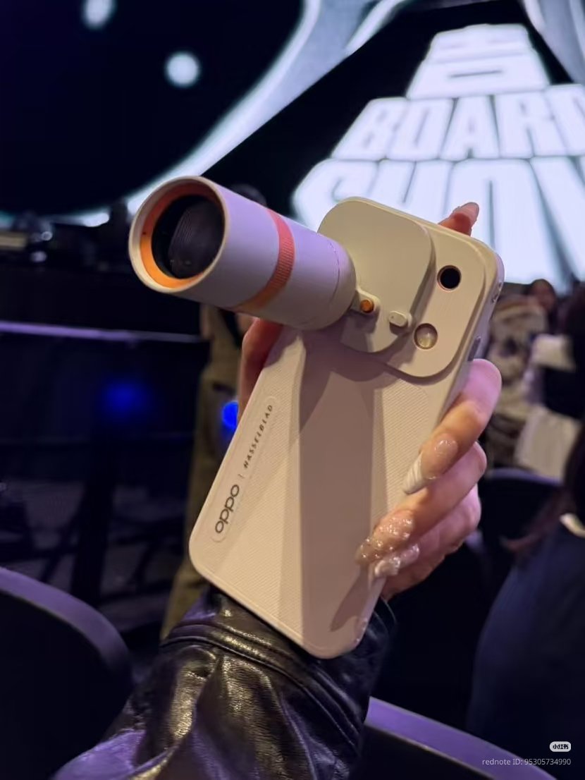 dinofeat's tweet photo. the camera                        the photo https://t.co/Jr1Kh9rmFu