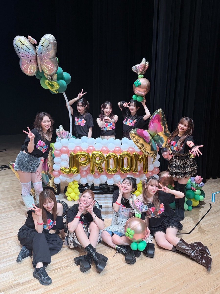inabamanaka_'s tweet photo. 🎀J.P ROOMファン感謝祭'26🎀

ありがとうございましたああああ
アツく！わちゃわちゃで！笑
楽しかったね〜☺️🌟
改めて、みんないつもありがとう！！ https://t.co/kZVOYPkHsA