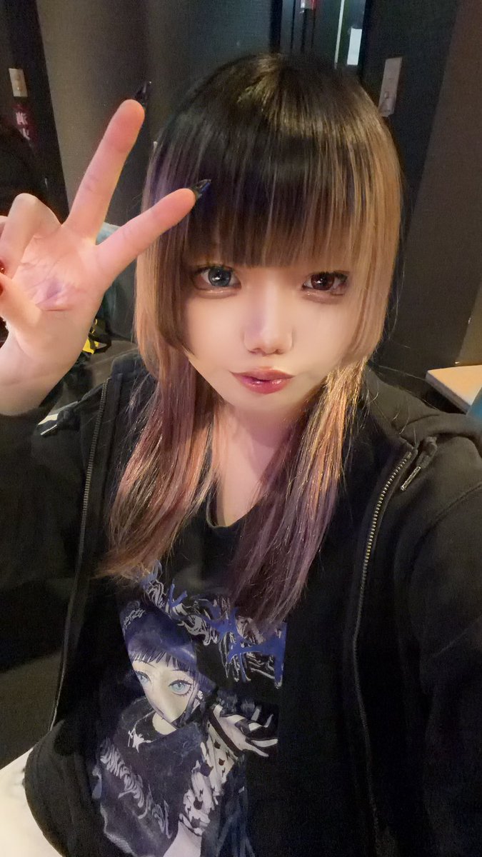 siroooo_v_v's tweet photo. いるど
#すすきの #コンカフェ #自撮り界隈  #いいね返し https://t.co/BNigcnu0SL