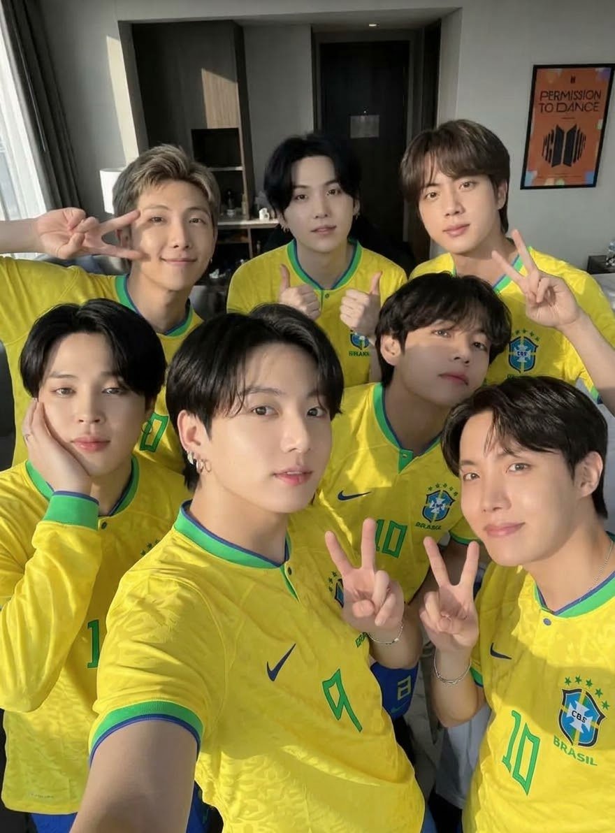 MyClarkk's tweet photo. Na Coreia ou no Brasil, o manto tá on e o orgulho tá 100% Patriotas 🇧🇷

O BRASIL VAI VENCER 

2️⃣2️⃣🇧🇷 https://t.co/8w0tTb0QVI