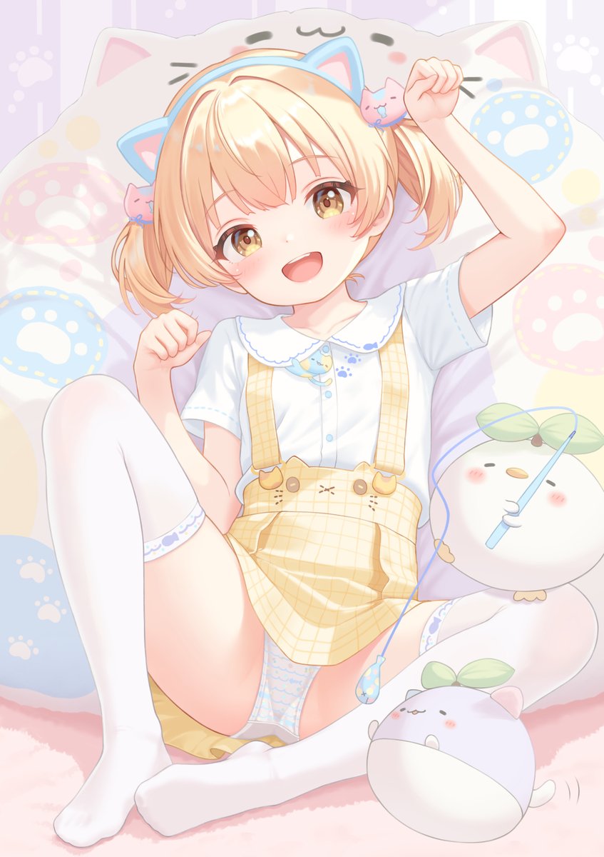 rebunxx's tweet photo. にゃ～ん！ https://t.co/9C4zONFmm7