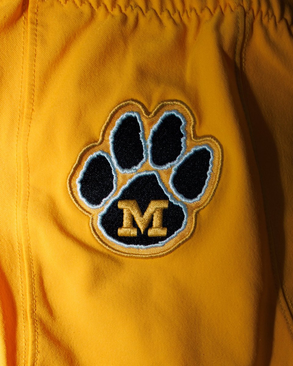 MizzouFootball's tweet photo. Today’s Uniform ⚫️⚫️🟡 https://t.co/iZpNs4rAx6