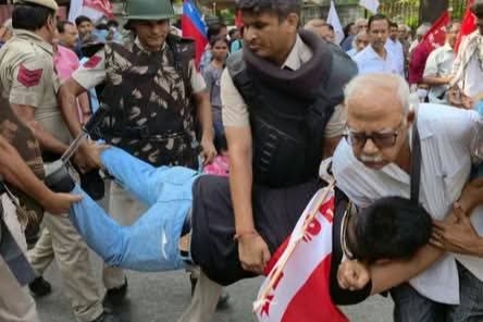 MABABYCPIM's tweet photo. In the repression unleashed on protesters in Delhi today, the Delhi Police arrested hundreds of leaders of political parties, civil society organisations, students and youth. Almost the entire leadership of the CPI(M) was taken into police custody in Delhi today. Many of those arrested were roughed up and manhandled by the police, leading to injuries to some, including Polit Bureau member Tapan Sen and MP Sivadasan.

It is reprehensible that CPI(M) Polit Bureau Member and Kerala Leader of the Opposition Com. Pinarayi Vijayan and several others were confined to police vehicles for hours. They were denied food and water and were not even allowed to take essential medications. Several women, including Polit Bureau member Mariam Dhawale, who were taken to the Maurya Enclave Police Station, were not even allowed to use the washroom. The mobile phones of a batch of comrades, including MP A.A. Rahim, were taken by the police.

I appeal to people to join the countrywide protests being organised by the CPI(M) against this repression, demanding that Chief Election Commissioner Gyanesh Kumar be held accountable and removed, that the SIR process be stopped, and that the names of all eligible voters who have been deleted be restored to the electoral rolls.