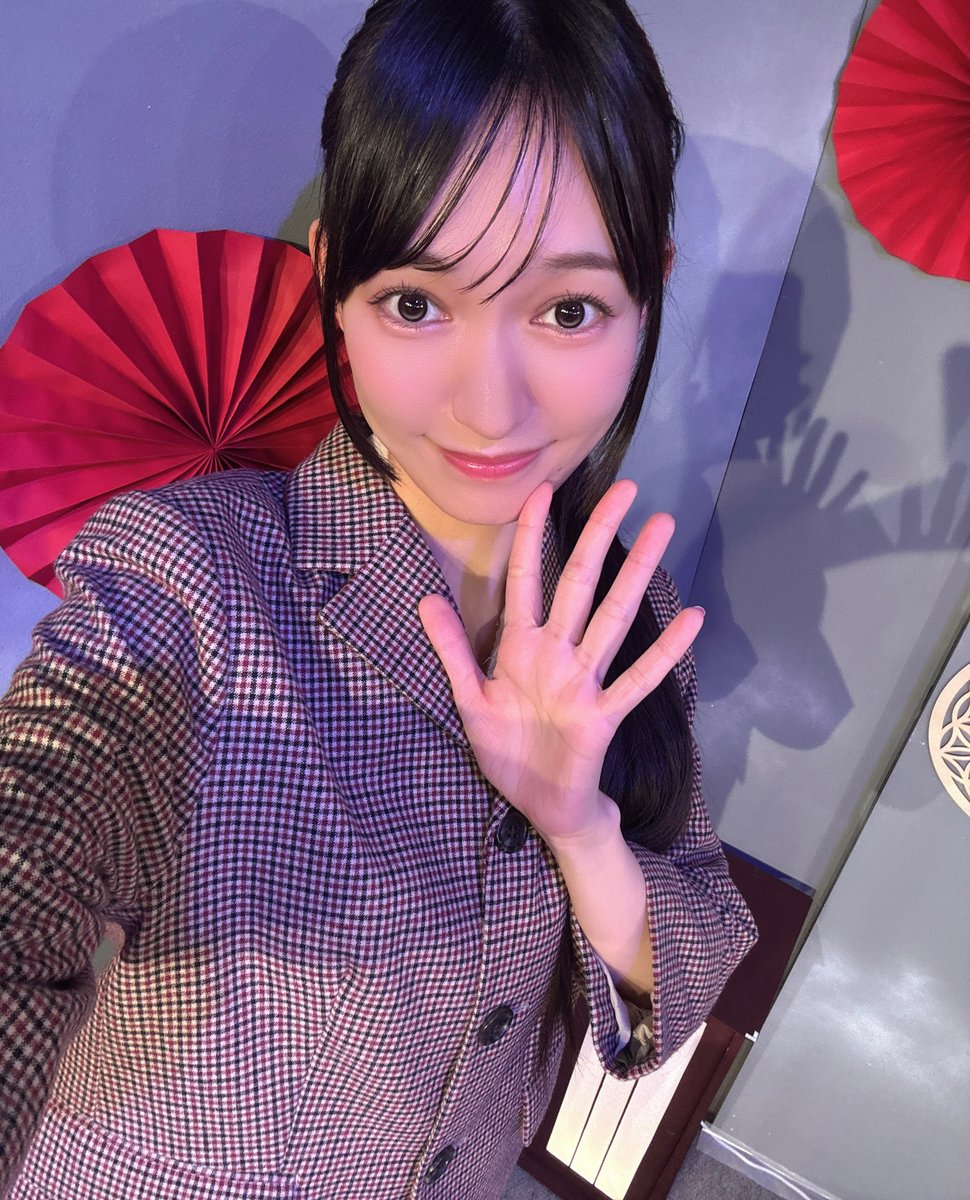 rijumurahoshi31's tweet photo. #五十嵐探偵とお喋り仮面
4日目、ありがとうございました！
折り返しです！
明日の公演は13時30分〜と、
18時〜+集合チェキ会です！

配信もありますので
ぜひ観ていただけたら嬉しいです。☺︎
https://t.co/JCIOpZoruu
よろしくお願いします✨ https://t.co/fGYT7UbwxP