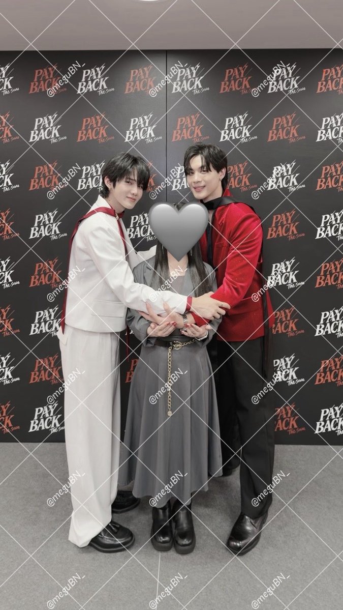 meguBN_'s tweet photo. #PAYBACKFanMeetinginJAPAN 
#PAYBACKFanMeetinginTOKYO
#ToptapMinlee 
トプタプの足に躓きましたが触ってないよ⚠︎
手ﾃﾞｯｶ！ｻﾜﾃﾞｨｰｶｰとﾊﾋﾟﾊﾞとｺｯﾌﾟﾝﾅｶｰ言えた(ｴﾗｲ)
落ち着きのない私にかまってくれた皆様に感謝と愛を🙌🏻🤍
ソロだったのに最後3人でご飯嬉しかった🍚🤍 https://t.co/Jl7Z73piV0