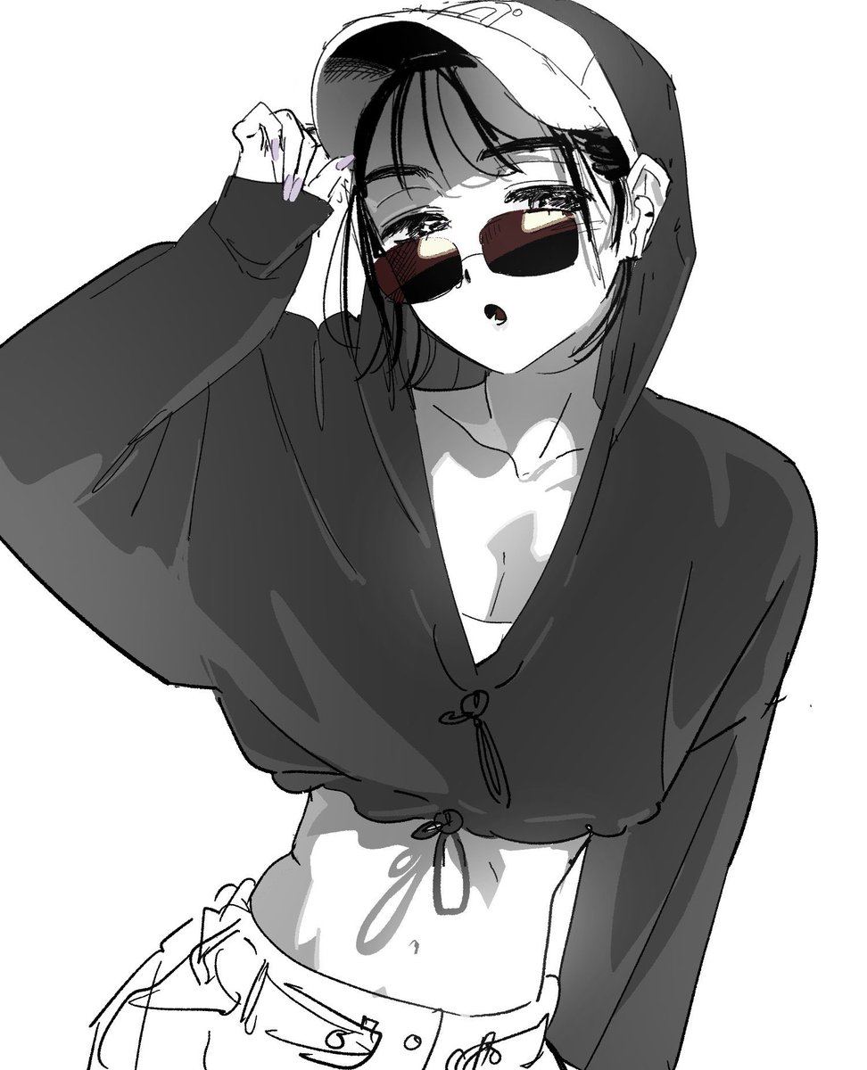 suathighs's tweet photo. sua really loves her hoodies (bc most of them are mizi’s) https://t.co/ee99k0sHKL