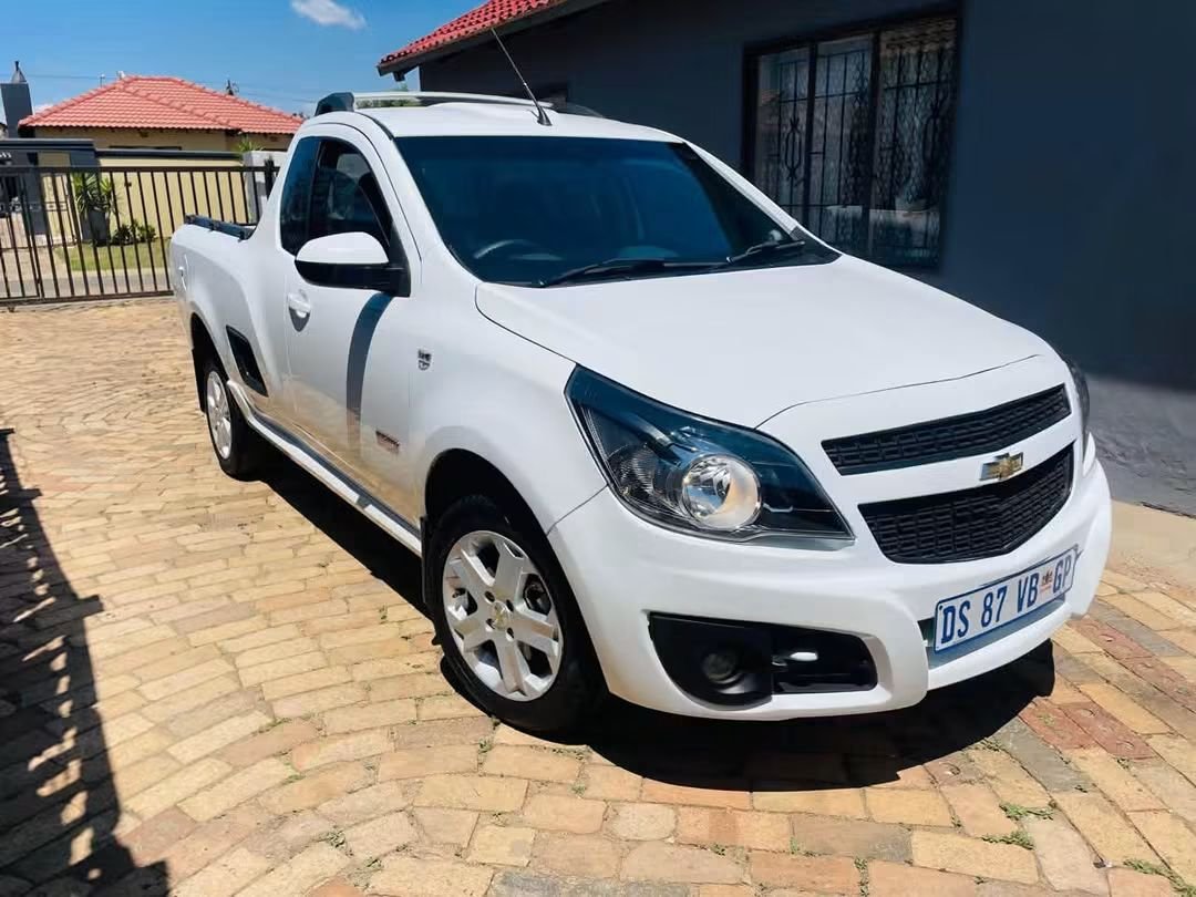 2lani47's tweet photo. 135 000
Chevrolet Utility Sport 1.8 2015 Model 148 000KM FULL SERVICE HISTORY with Spare Keys 
📲0️⃣8️⃣1️⃣3️⃣4️⃣1️⃣7️⃣4️⃣1️⃣0️⃣ https://t.co/Qrnn1484uR