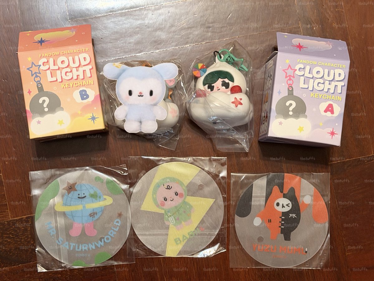 tbstuffs's tweet photo. ☁️ cloud light keychain ⭐️
wts paody เปาดี้ 420 รวมส่ง
wtt แลก ตามหา หาแลก ยัยซัง/เพิ่มพูน/ลูน่า/เอนี่/สไมล์ or อื่นๆตามที่วงคับ

🤍 แผ่น lucky flip ที่รองแก้วหลานๆ
babii บี๋
yuzu mumu
MR. Saturnworld
เหมา 3 แผ่น 60
ค่าส่ง 30

#GMMTVFANIVAL2026HappyFamily 
#ตลาดนัดgmmtv https://t.co/XjIGhidCmu