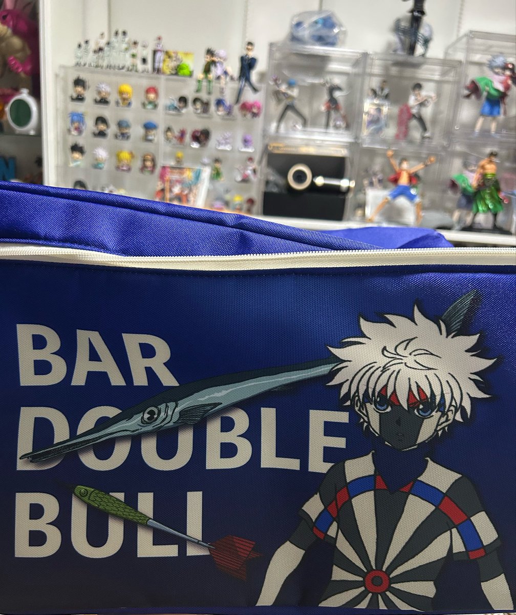 Ry_HxH's tweet photo. アベイルに閉店30分前に行ったら収納ボックス売ってて流石に即買い。

ハンターハンターグッズ入れよっと💕 https://t.co/iMNdW9mBVJ