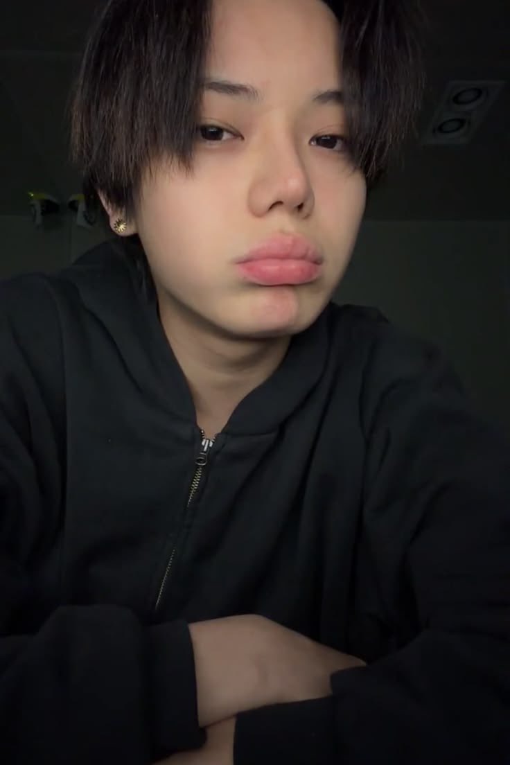 ororimoz's tweet photo. lagi cari sesuatu di pinterest tp malah keterusan collect foto ohyul (nitip yaa) https://t.co/gZxYYJXn8P
