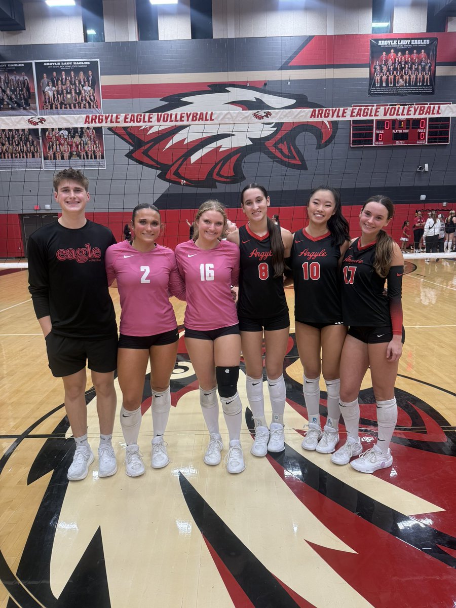 argyleeaglevb's tweet photo. WHAT. A. NIGHT. β€οΈπ¦
Thank you to our incredible community, cheerleaders, current and future Argyle Volleyball players and families who showed up to support our teams and program! We appreciate your support and the energy you brought!!
#ONE26 β€οΈ https://t.co/1zj3nyMkPB