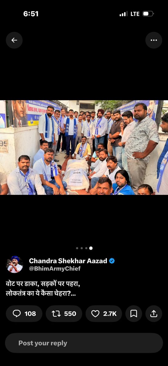 HimanshuValmi13's tweet photo. आज राष्ट्रीय चुनाव आयोग के खिलाफ विरोध स्वरूप शव यात्रा निकाली गई 

 लोकतंत्र एवं चुनावी प्रक्रिया से जुड़े गंभीर सवालों पर हस्तक्षेप की मांग की गई।

लोकतंत्र की रक्षा, निष्पक्ष चुनाव और मतदाताओं के अधिकारों की सुरक्षा हमारी प्राथमिकता है। चुनावी प्रक्रिया में पारदर्शिता और निर्वाचन आयोग की जवाबदेही सुनिश्चित करना आवश्यक है, ताकि देश की जनता का लोकतांत्रिक व्यवस्था पर विश्वास बना रहे।

लोकतंत्र बचाओ, संविधान बचाओ!
जय भीम, जय भारत! 🇮🇳