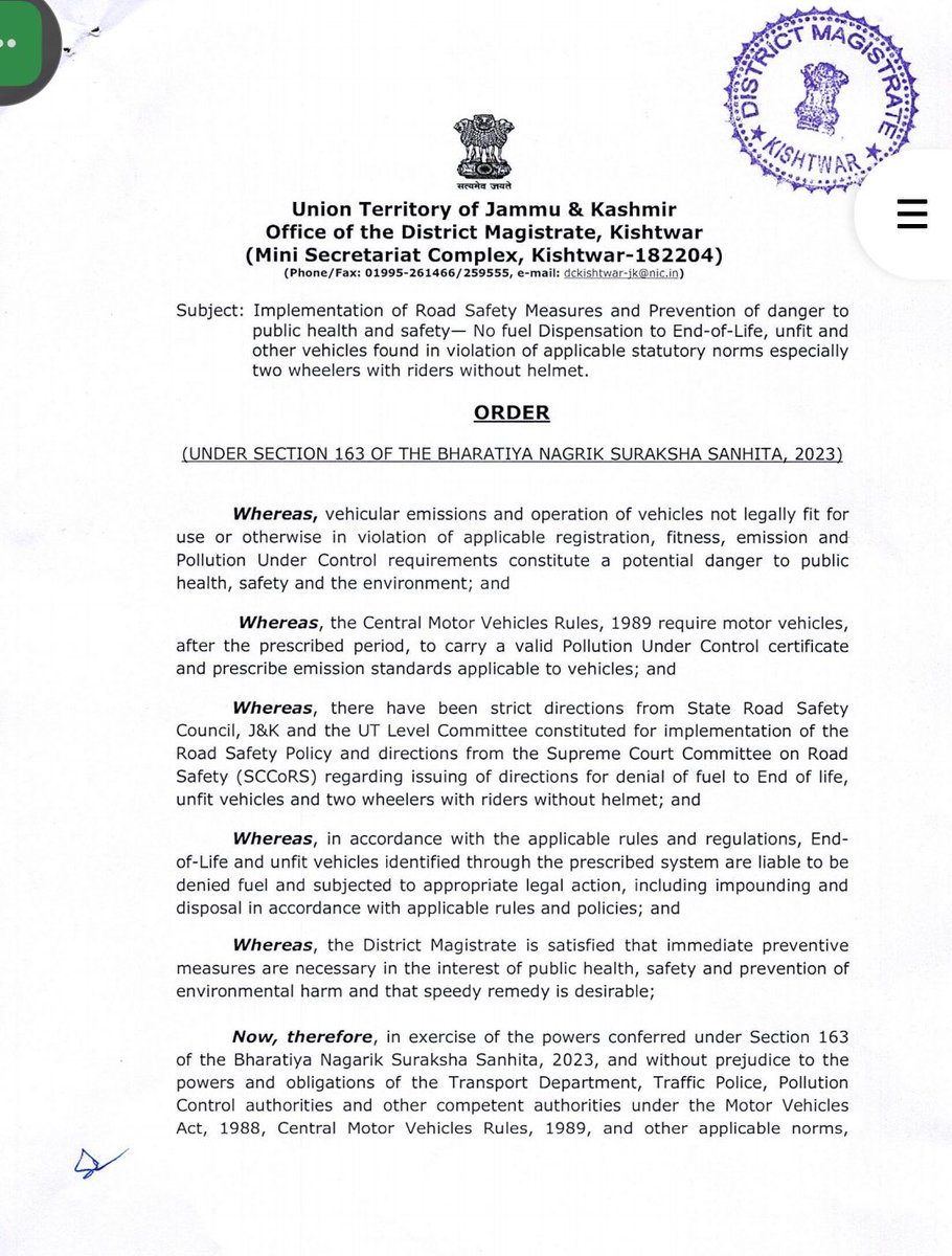 vishesh_jk's tweet photo. A wonderful order issued by DC Kishtwar , Sh Pankaj Sharma. I am sure the Fuel stations shall ensure adherence and vehicle owners and drivers understand how much we all are concerned about Road Safety. Hope all other districts follow. https://t.co/skPkeJpSgh