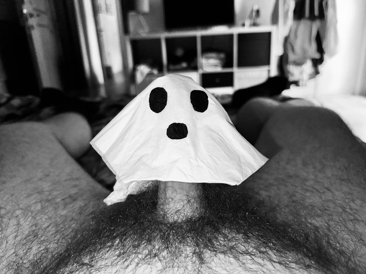 iBearyanOF's tweet photo. Ready for Phalloween?

#gay #dick #phallo #phalloween #gaybear #hairygay #bear #gaycock #cock https://t.co/kziig3FiaW