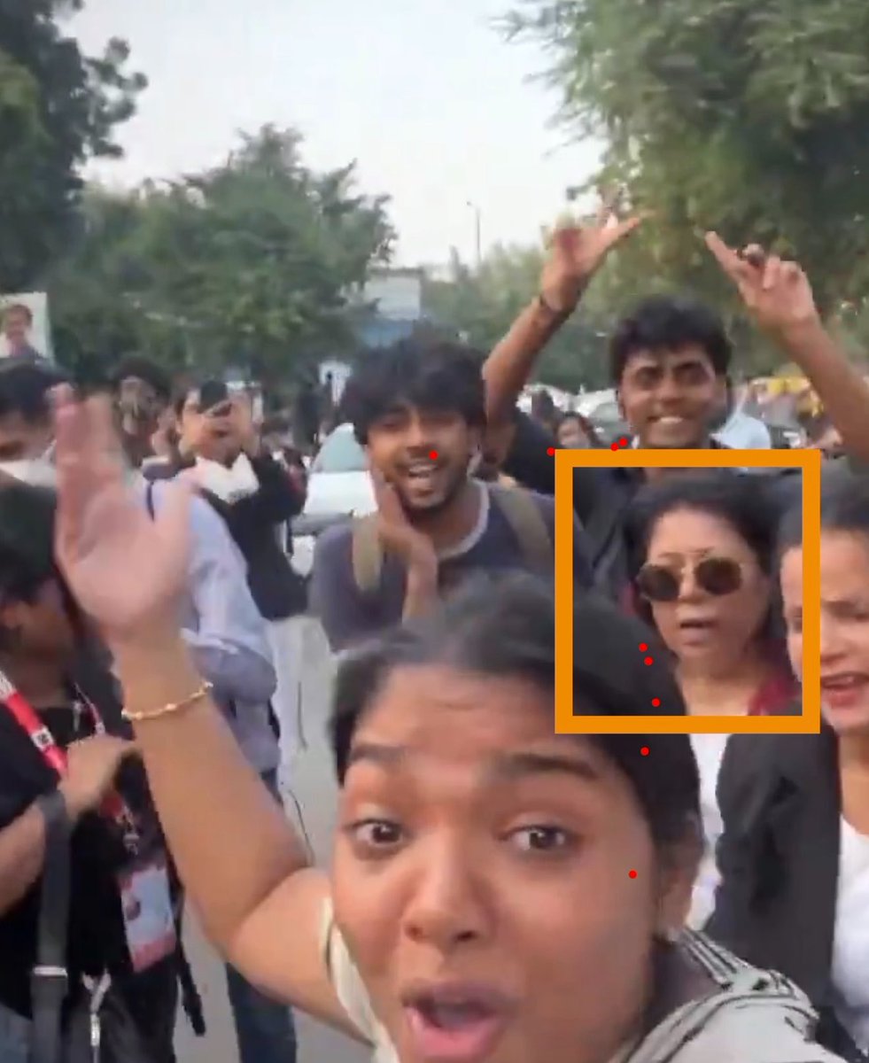 Iyervval's tweet photo. Who is this woman. Shes the one who pepper sprayed. Can anyone identify? This is criminal assault https://t.co/InnLbw0puL