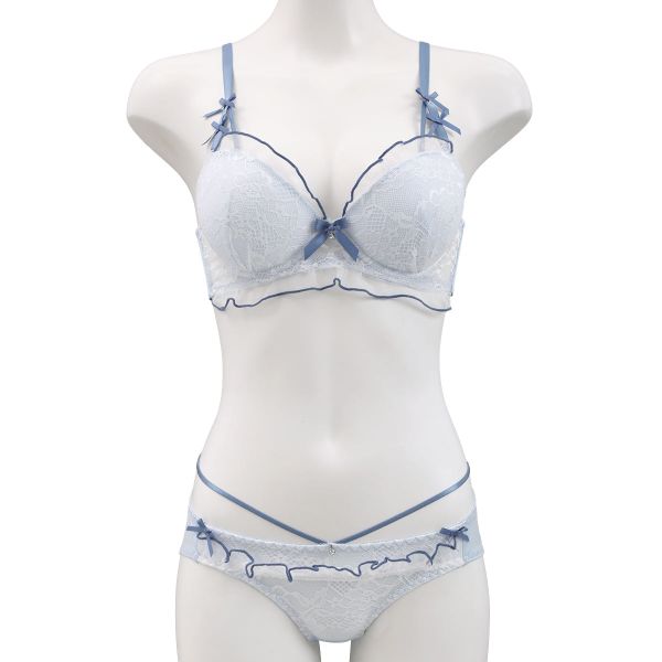 koharulingerie's tweet photo. 【Love gerie】レーシープリンセス ブラショーツセット #ad

ドレスの胸元を飾るような、ふんわり重なるフリルとリボン👑
ピンクならお姫様のように甘く、サックスなら気品ある淡い色合いに🩵

https://t.co/MQlOT8AUAx https://t.co/0RTZdqc5kt