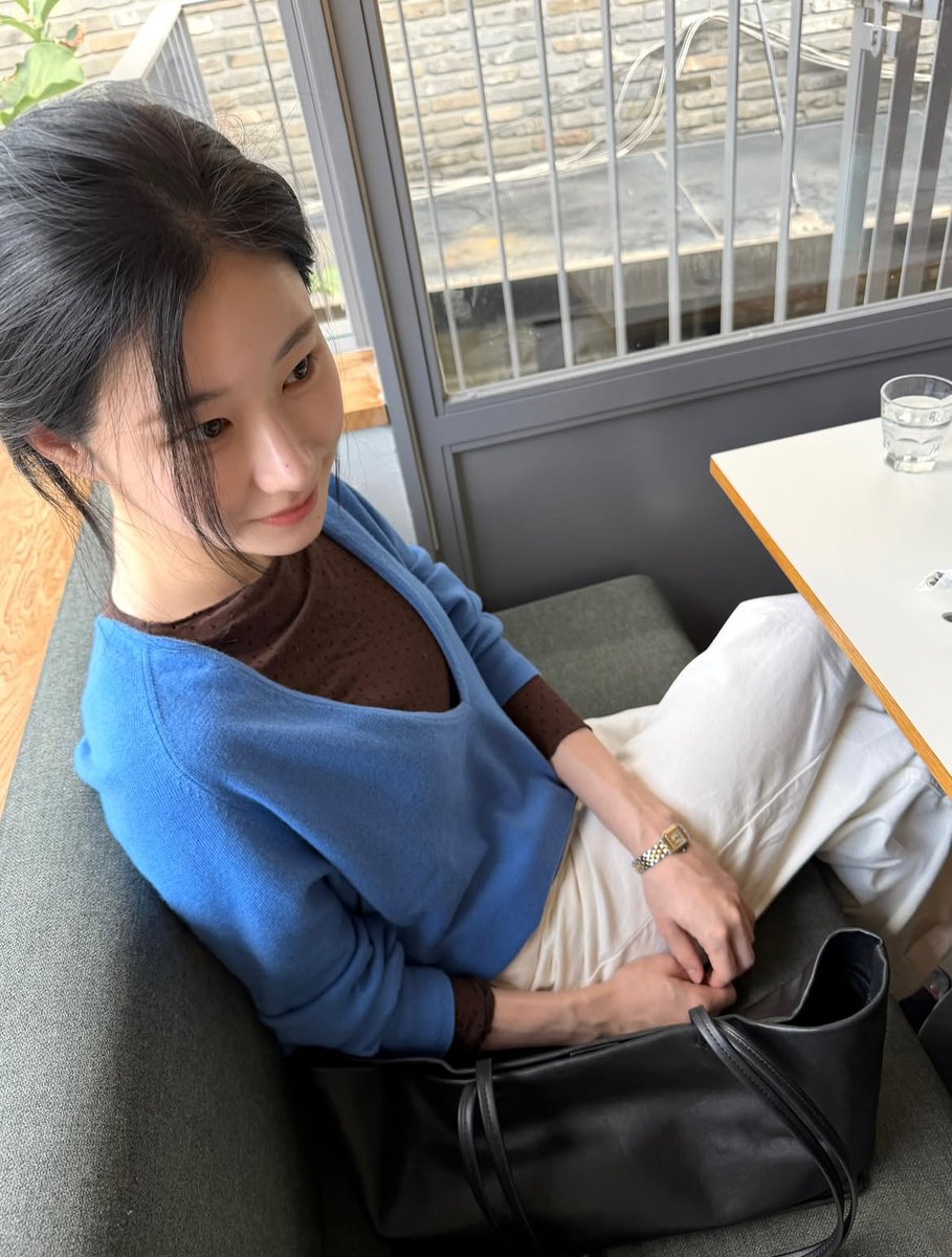 chaerpics's tweet photo. #chaeryeong (chaerrry0) instagram update https://t.co/z86EZhWXVL
