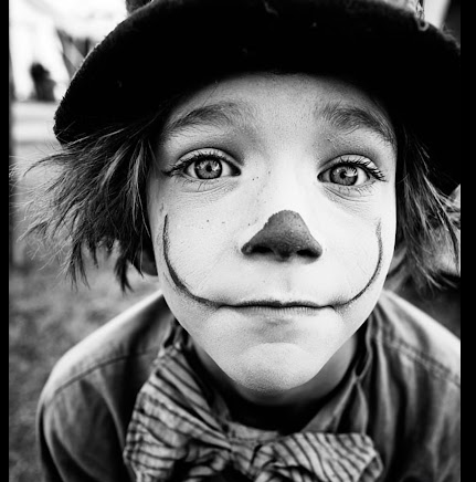 TeknoLaguntza's tweet photo. Ya no puede volver.. a rancias formas..
faltos, van con su desprecio..
no soportan.. ver libertad, si odian su propia vida..
así es.. o ahí es.. cuando todo fluye
hacen perder y más pierden..
me repiten
#Katharsis
#Conciencia #Psicología #Motivación #Emprender #Vitoria #Gasteiz https://t.co/KPKXFxEs61