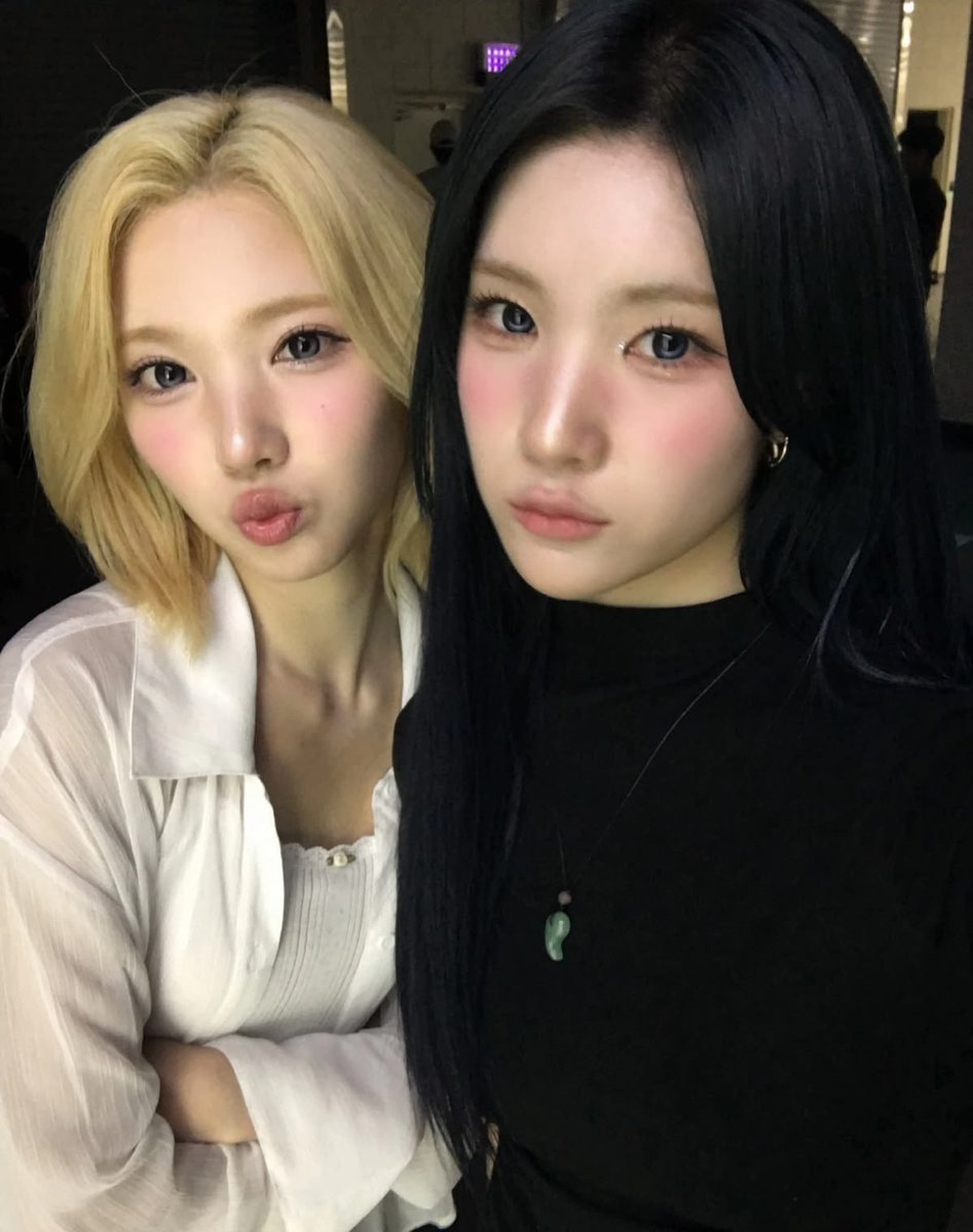 onmrm__'s tweet photo. 우주처가자 https://t.co/2uPXON3cvc