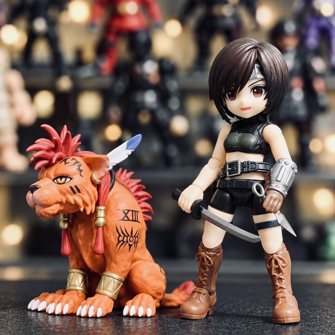 potion_ether's tweet photo. アドラブルアーツプチ　改造
【ユフィ】

頭は3ミリプラ材を芯にすることで安定
ユフィはなかなかそれっぽい材料がなく、ティファと被る部分も多いけどこんな感じに
レッドXIIIは変えようがないし
バレットは流石に素材不足

この辺が限界かな

#リンクトラベラーズ
#FF7 https://t.co/2O2sSQi5Az