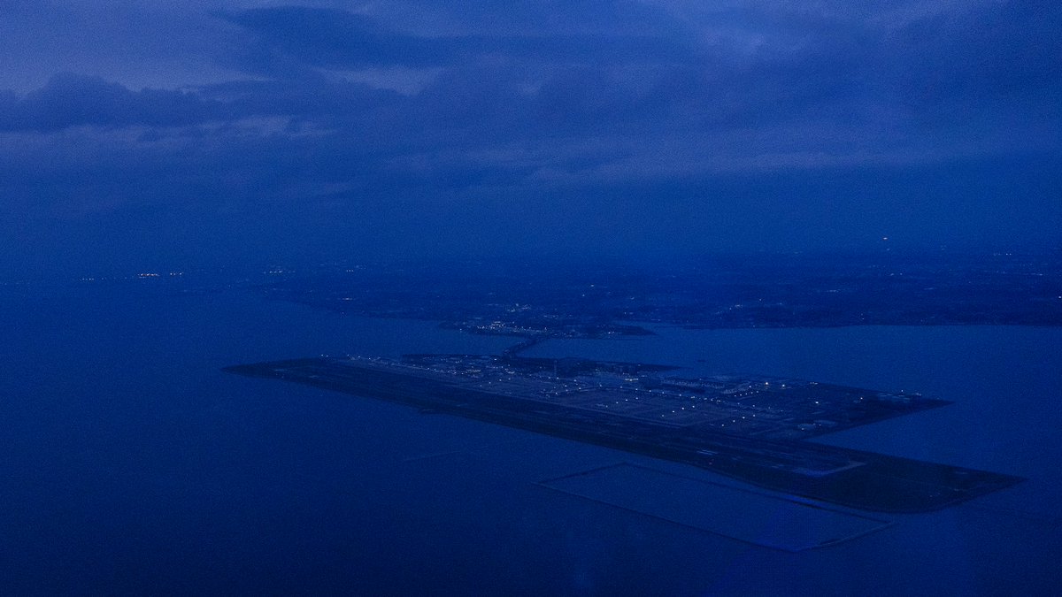 euforialai's tweet photo. 「中部国際空港-NGO-」
#写真好きな人と繋がりたい #ファインダー越しの私の世界 #空撮 #愛知
#landscape #photography #aerialphotography #achi https://t.co/PEe6tK9Uuw