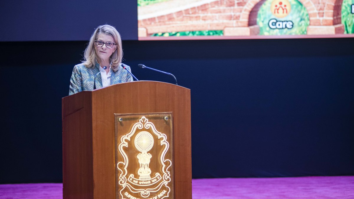 UNICEFIndiaRep's tweet photo. Speaking at the National Annual Stakeholders’ Consultation, marking 10 years of the JJ Act.
Amid positive progress, children continue to need their families, communities &amp; systems to stand with them.
Thanks to the Supreme Court, @MinistryWCD &amp; partners for this vital discussion. https://t.co/a7OJBauhoI