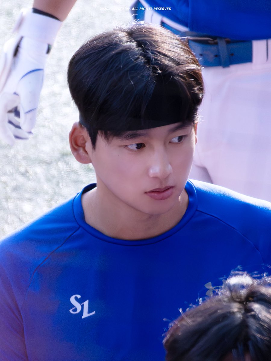 alsoblue_'s tweet photo. 반짝이는 너의 한 해를 함께할 수 있어서 좋았어
다치지말고 앞으로는 꽃길만 걷자 ! :)🍀

261009 인천SSG랜더스필드 | 삼성 vs SSG

#삼성라이온즈 #김상준 #also https://t.co/ttygBUlsmi