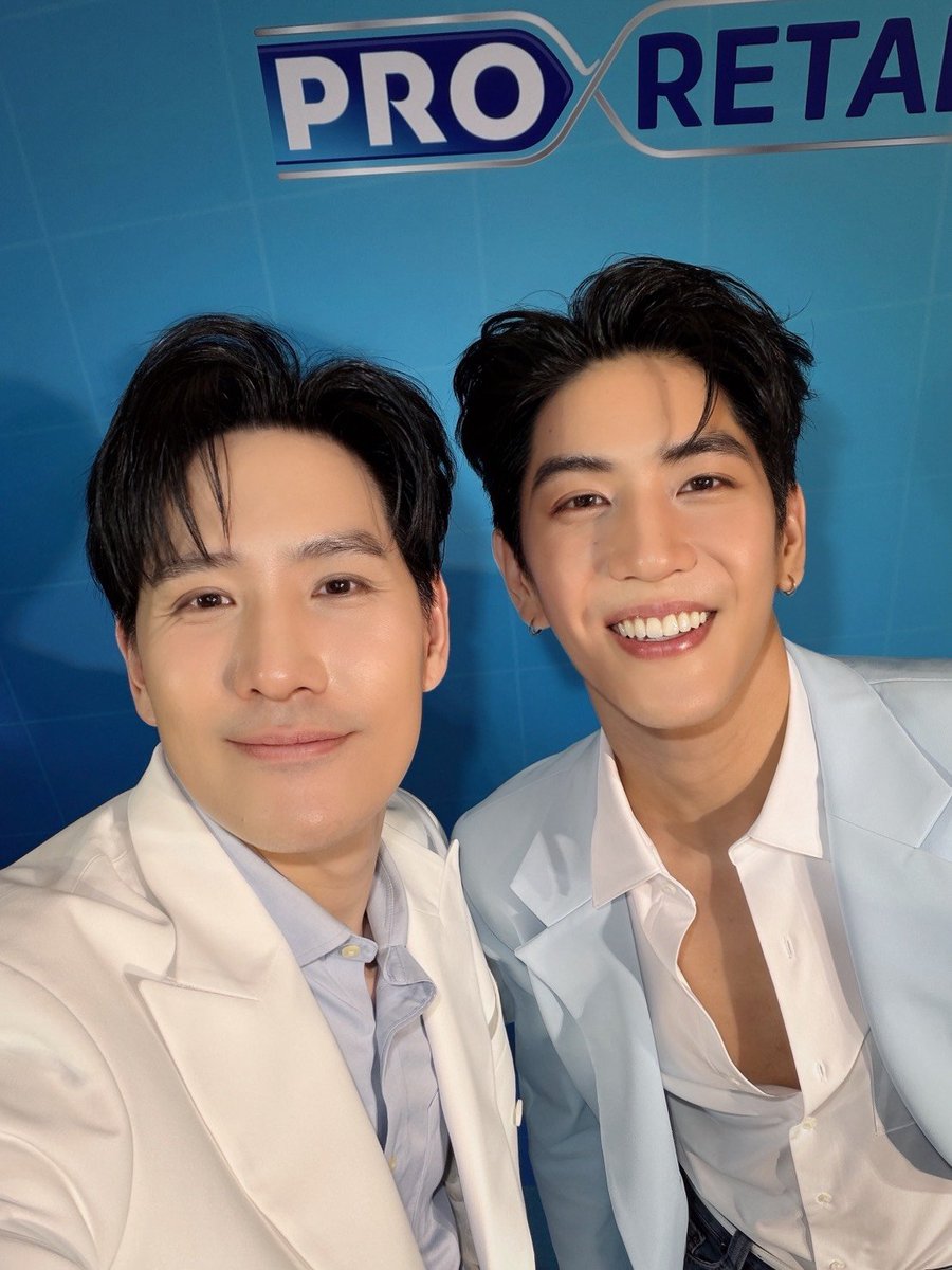artKrittanutt's tweet photo. Congrat @Sea_tawinan Presenter คนใหม่ #PolidentProretainer 🫧💙

#SEAxPolidentProretainer 
#เม็ดฟู่Polidentเพิ่มพลังฟู่ 
#sea_tawinan
#ชาวทะเล https://t.co/uB5ryGcxF0