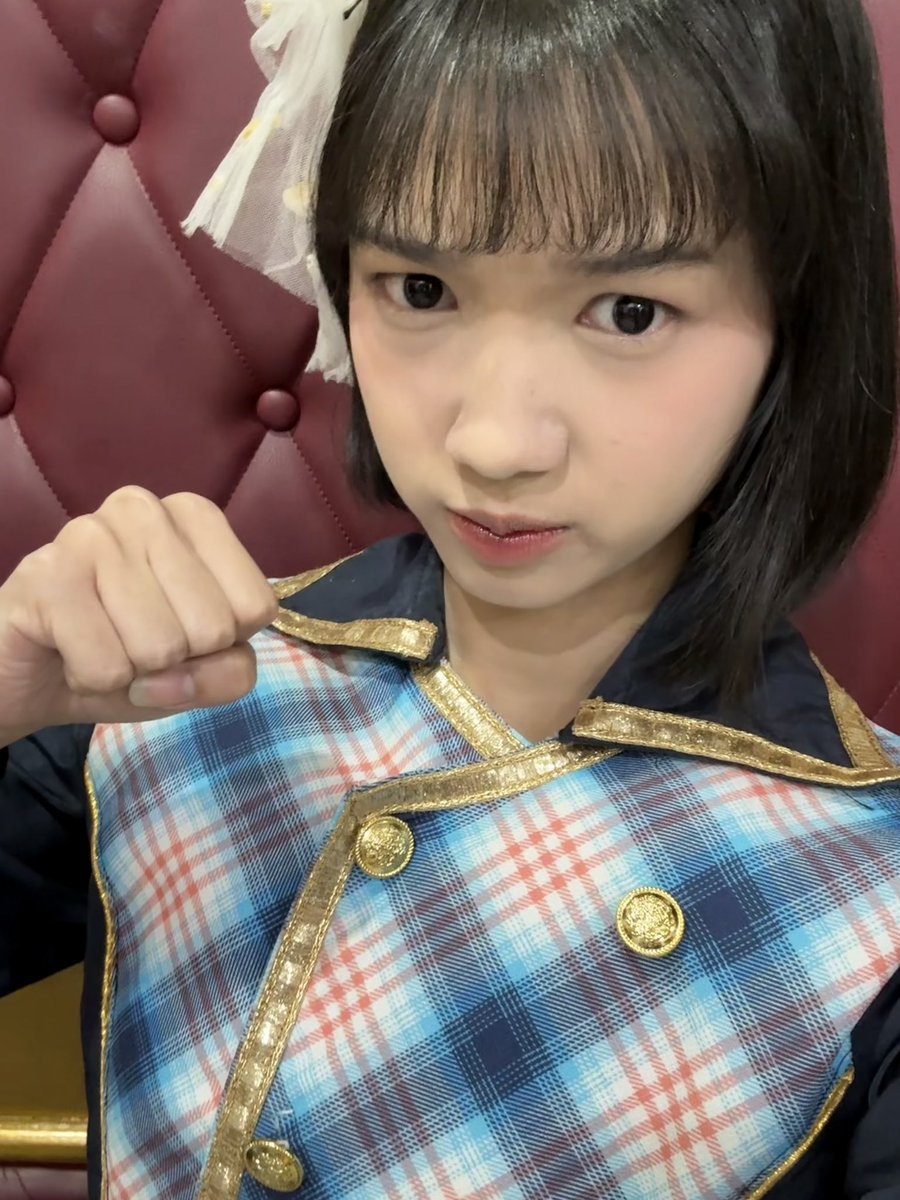 Ekin_JKT48's tweet photo. MAACI TWT DAN PAJAMA HARI INI 😾🫰🏻🤍🫰🏻🫰🏻🫰🏻 https://t.co/pxKDAjtrvn