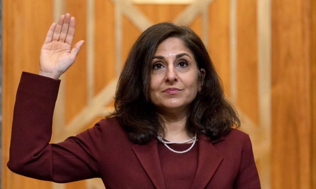DeepLeaksHQ's tweet photo. 🚨 AUTOPEN PRESIDENCY? BIDEN AIDE ADMITS UNDER OATH SHE SIGNED AS THE PRESIDENT FOR 20 MONTHS

Testifying before House Oversight, former Biden aide Neera Tanden admitted she controlled the president’s autopen from Oct 2021 to May 2023, authorizing documents as Biden during a time when questions about his mental fitness were growing.

Pardons. Executive orders. Official actions, all potentially signed by someone who wasn’t the president.

Who was actually running the show?